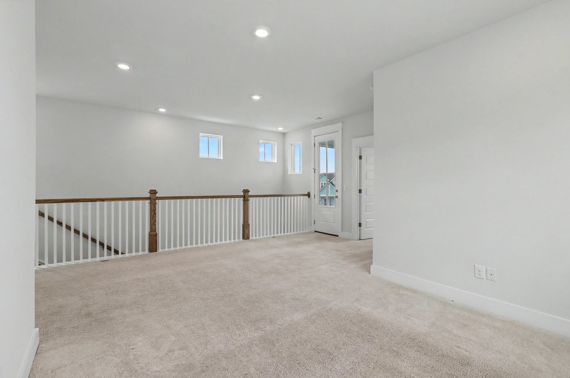 164 Medford Street Photo 30