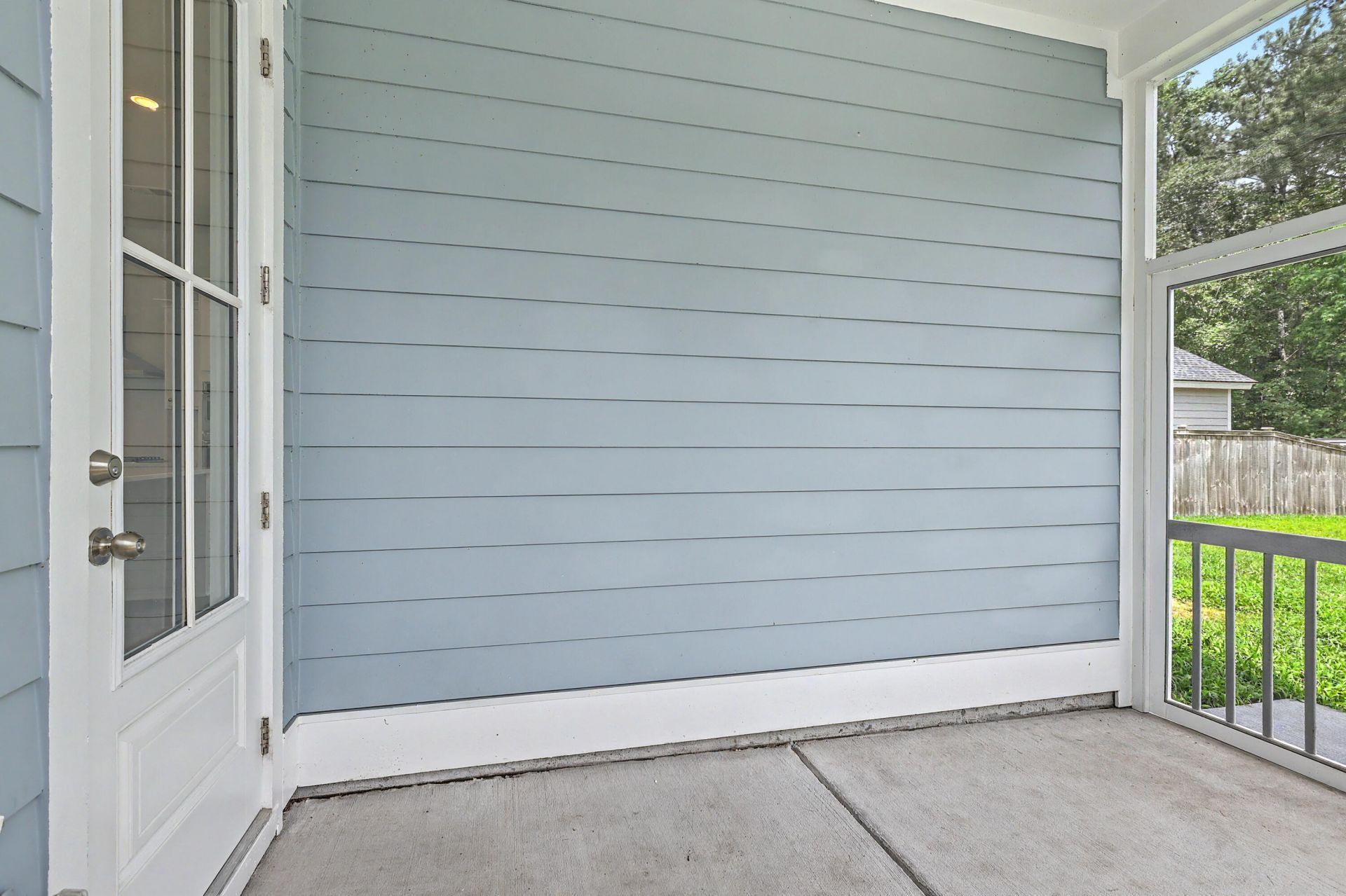 164 Medford Street Photo 37