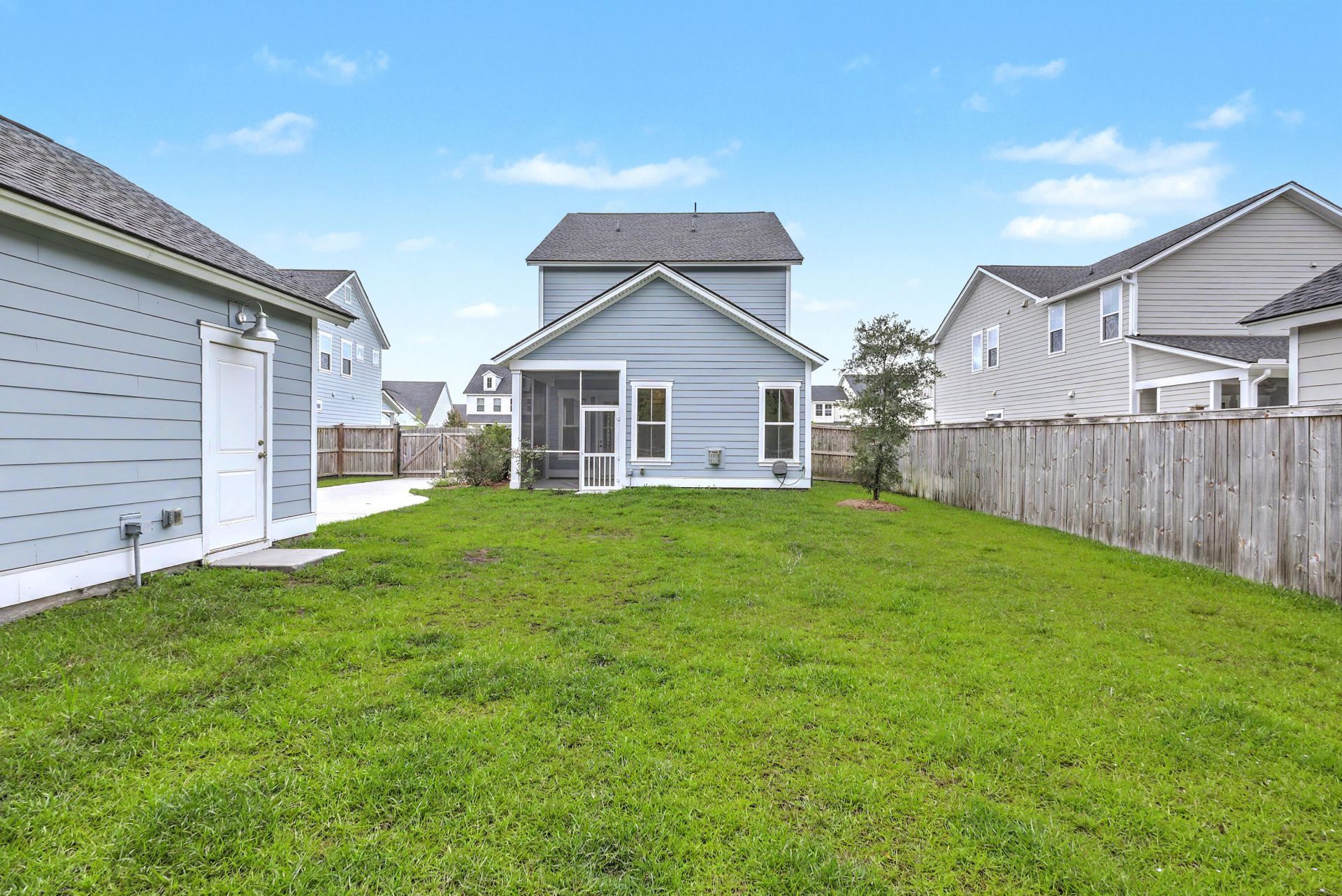 164 Medford Street Photo 43