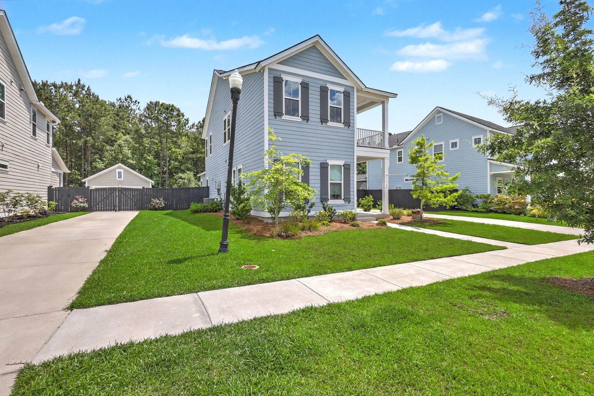 164 Medford Street Photo 5