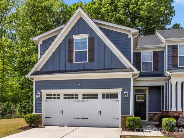 6325 Ashton Park Drive, Denver, NC 28037