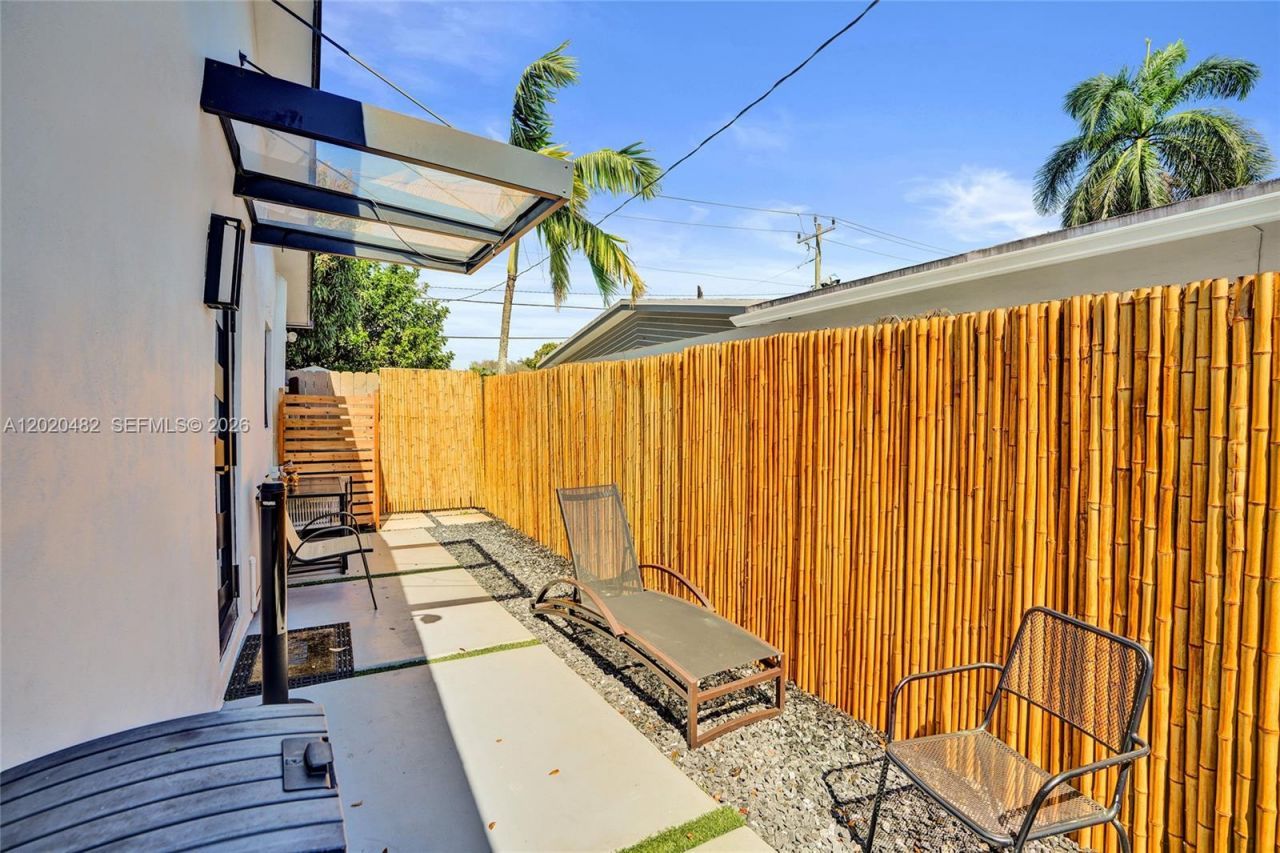 6761 Allen St , Hollywood, FL 33024 Photo