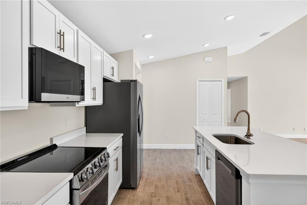 1815 NW 19th Ave , Cape Coral, FL 33993 Photo