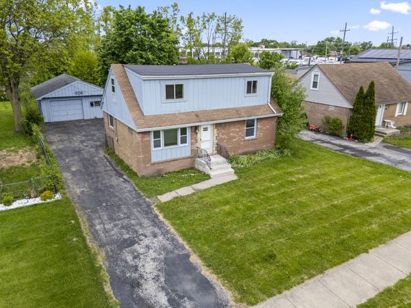 7809 Columbia Drive , Bridgeview, IL 60455