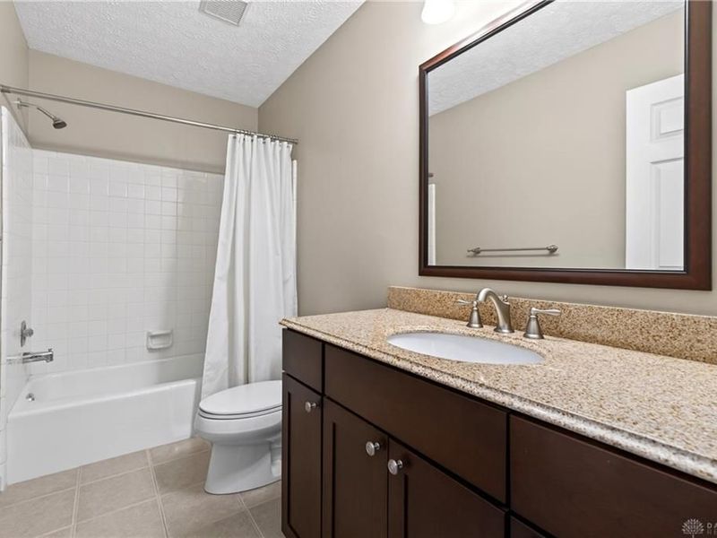 222 Wisteria Drive, Oakwood, OH 45419 Photo 54