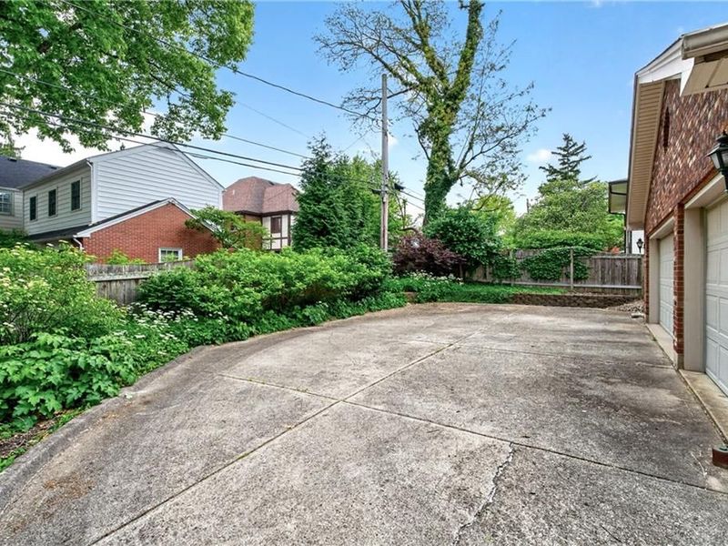 222 Wisteria Drive, Oakwood, OH 45419 Photo 57