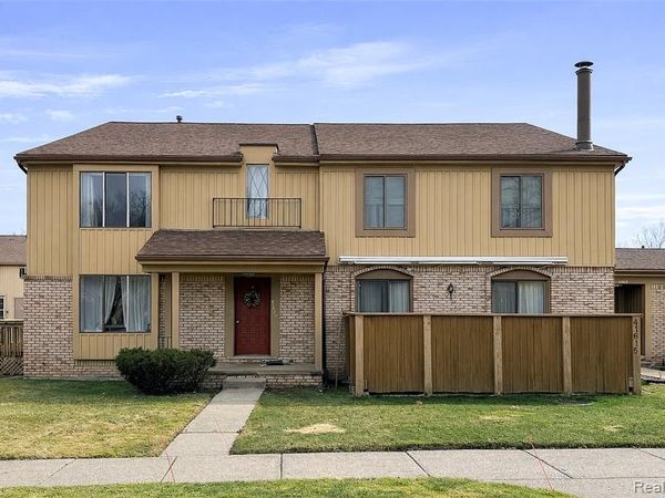 41617 Bedford Drive , CANTON, MI 48187