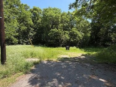2140 Shellhorse Road, Dallas, TX 75241