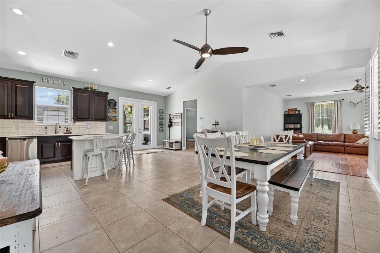 13008 Shadow Run Boulevard, Riverview, FL 33569 Photo