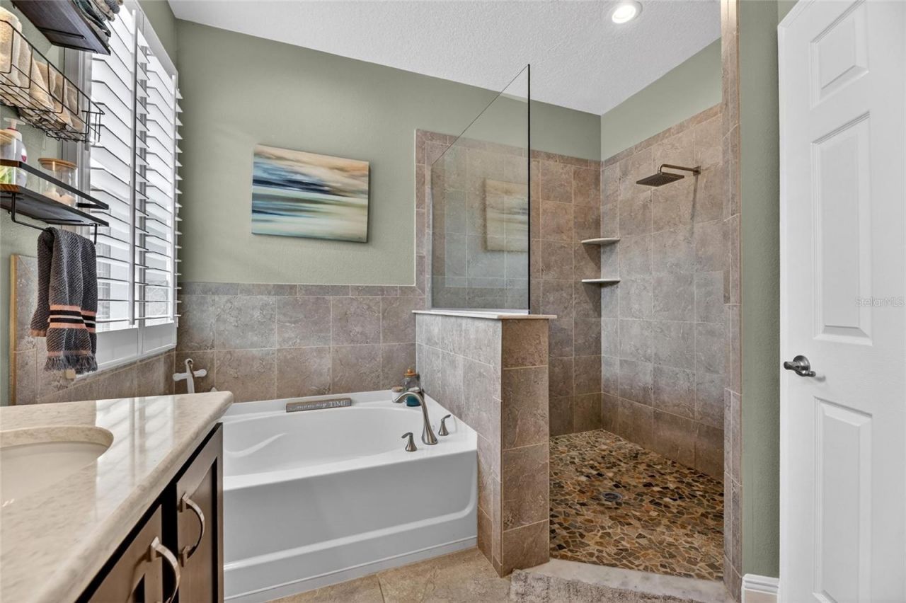 13008 Shadow Run Boulevard, Riverview, FL 33569 Photo
