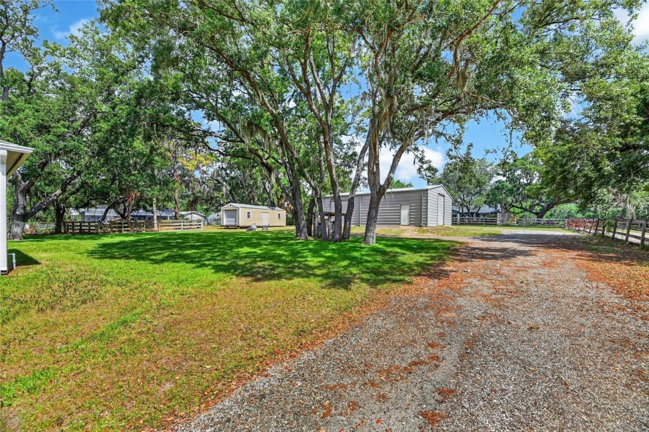 13008 Shadow Run Boulevard, Riverview, FL 33569 Photo