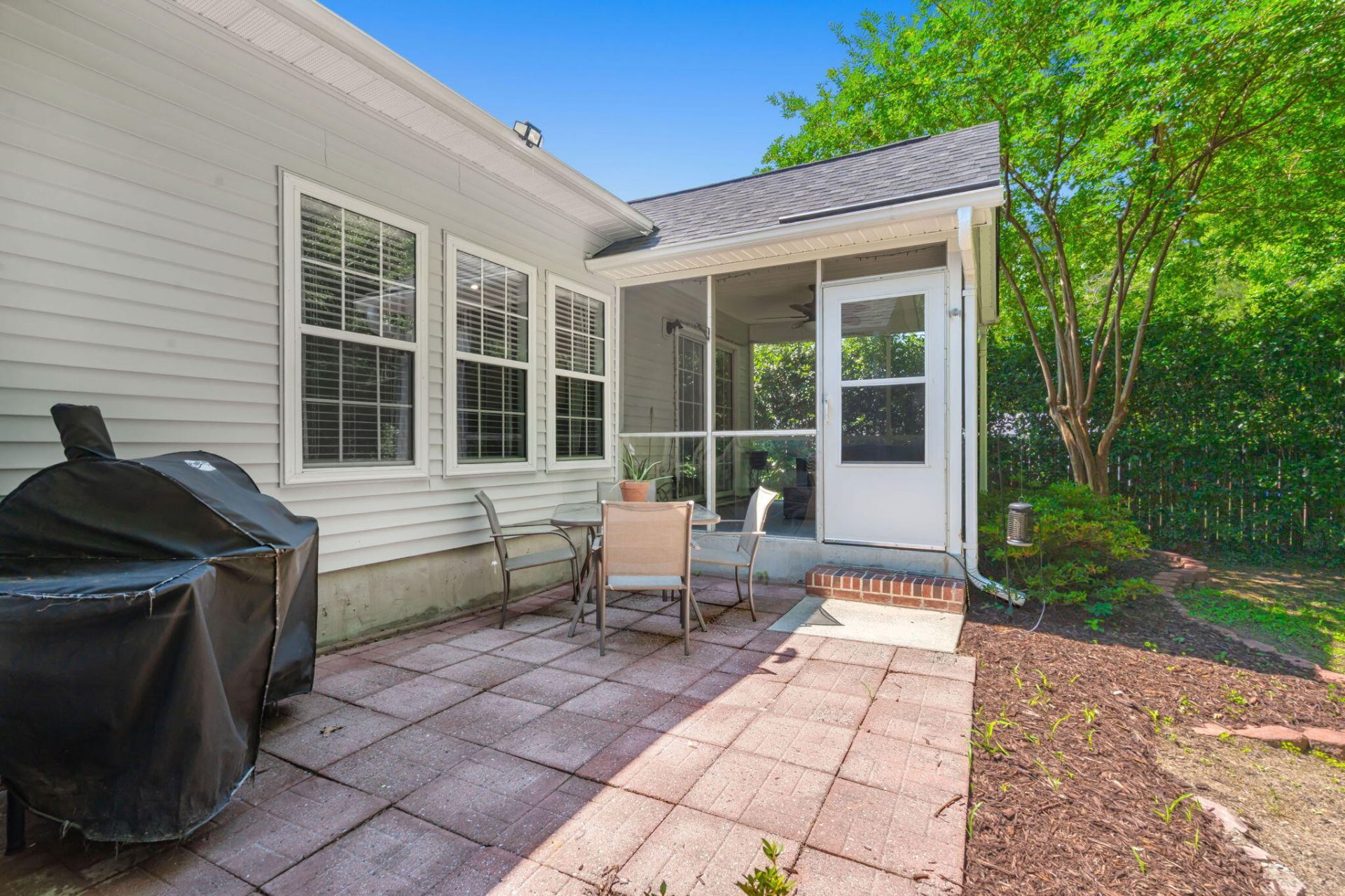5114 Thornton Drive Photo 24