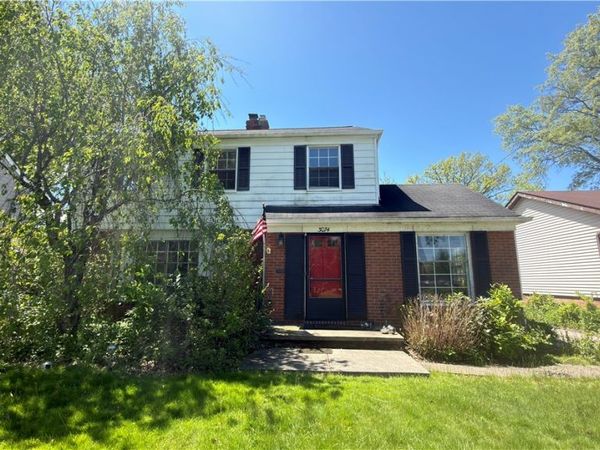 3074 Keswick Road , Shaker Heights, OH 44120