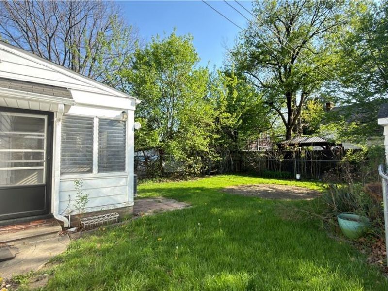 3074 Keswick Road, Shaker Heights, OH 44120 Photo 22