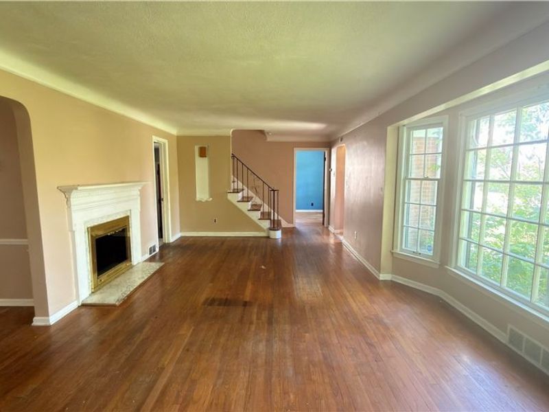 3074 Keswick Road, Shaker Heights, OH 44120 Photo 3
