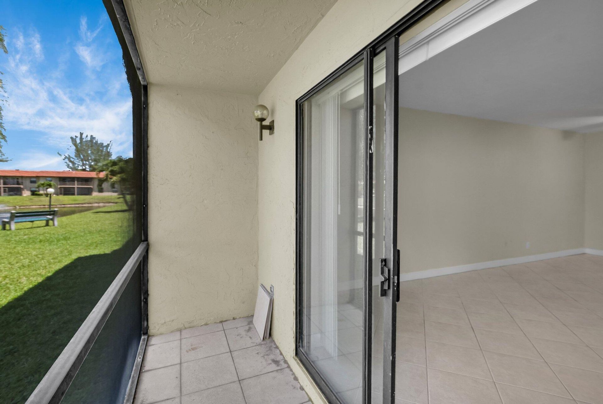 21911 Lake Forest Circle, Unit 103, Boca Raton, FL 33433 Photo