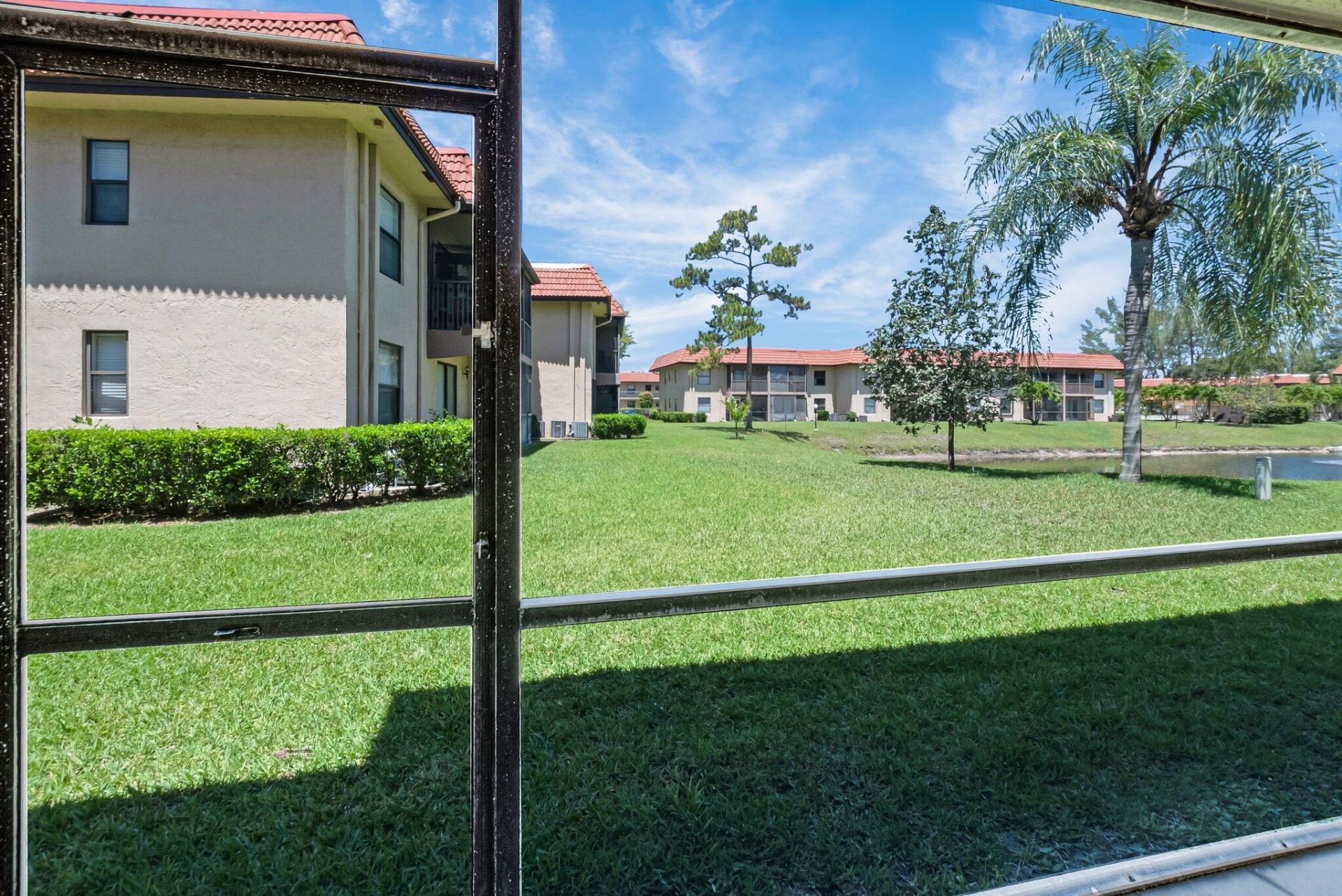 21911 Lake Forest Circle, Unit 103, Boca Raton, FL 33433 Photo