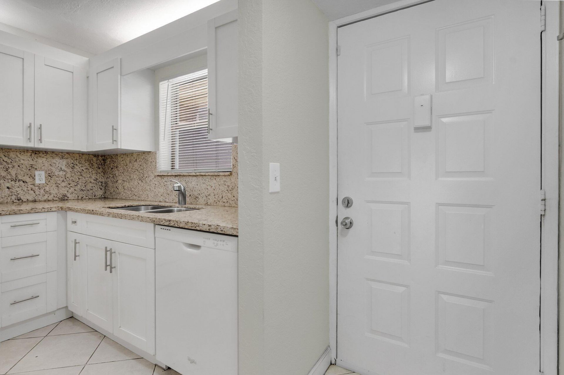 21911 Lake Forest Circle, Unit 103, Boca Raton, FL 33433 Photo