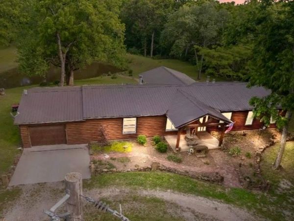 19053 Chase Road, Cherryvale, KS 67335
