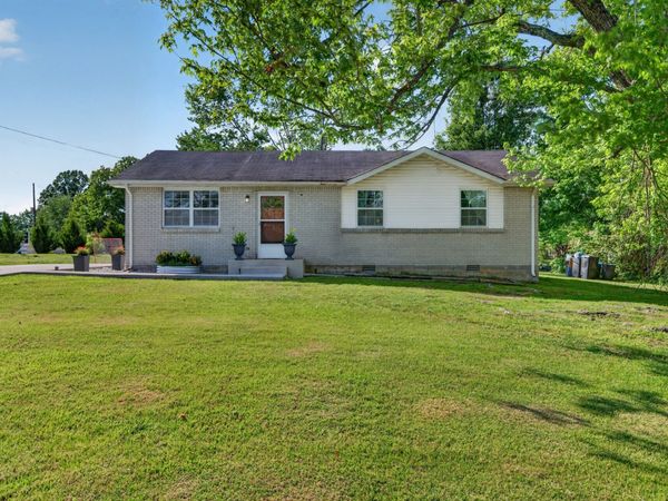 7103 Hall Ln , Fairview, TN 37062