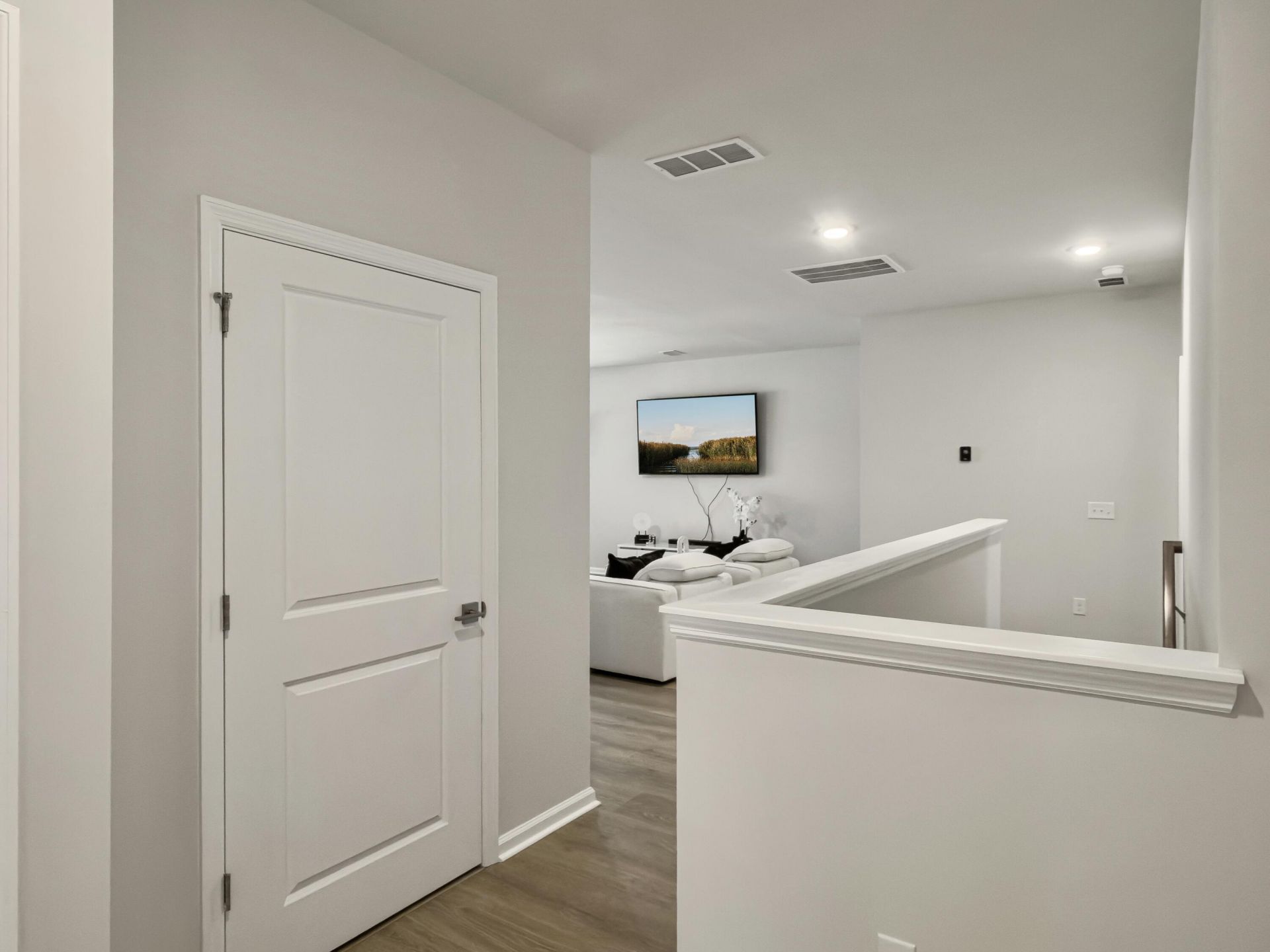 468 White Magnolia Street Photo 46