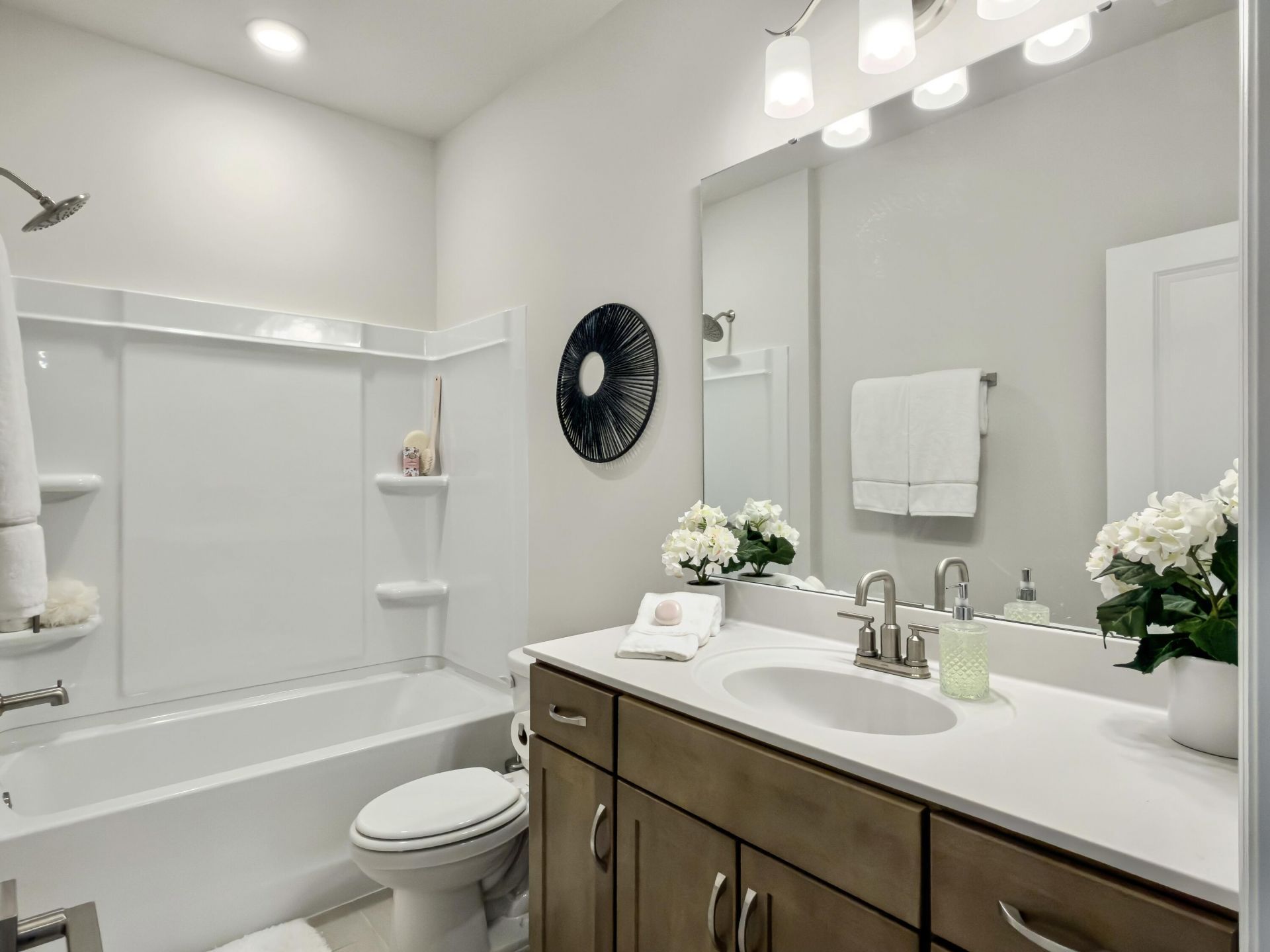 468 White Magnolia Street Photo 56