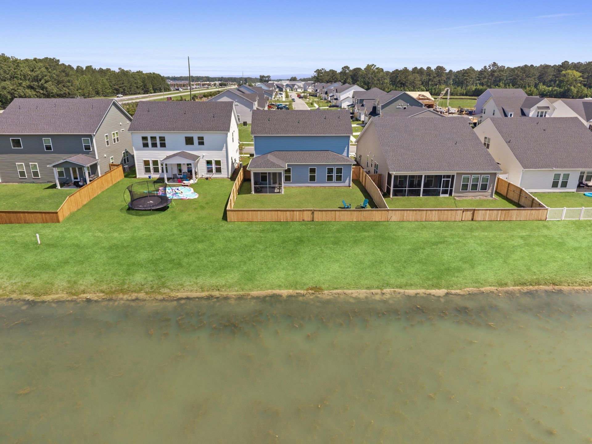 468 White Magnolia Street Photo 63