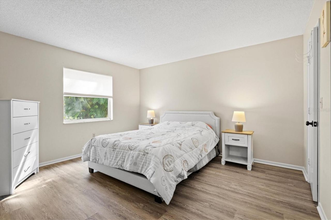 3275 Beneva Road, Unit 104, Sarasota, FL 34232 Photo