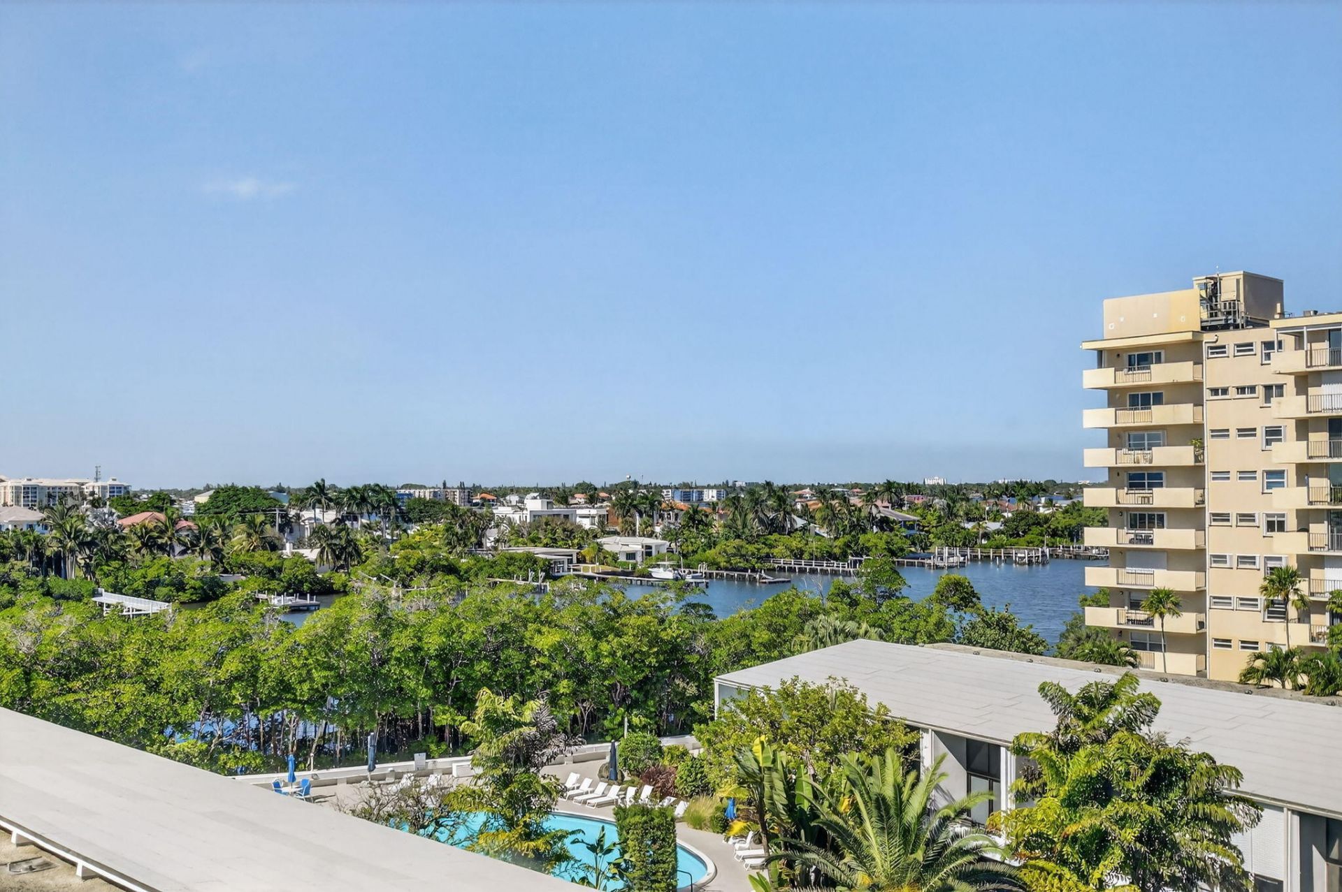3589 S Ocean Boulevard, Unit 608, South Palm Beach, FL 33480 Photo