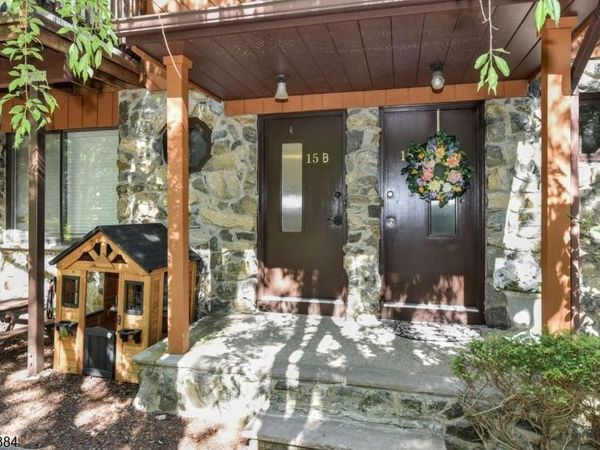 15 Brookside Hts, Wanaque, NJ 07465