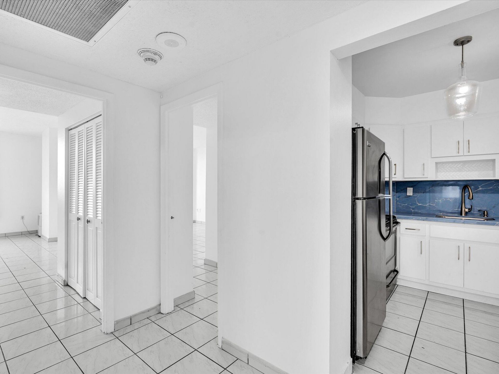 500 Bayview Drive, Unit 632, Sunny Isles Beach, FL 33160 Photo