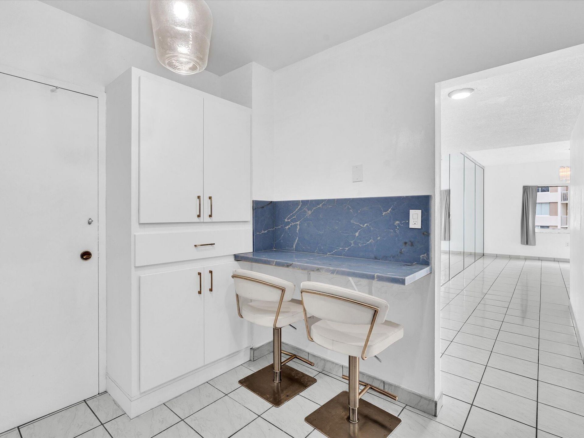 500 Bayview Drive, Unit 632, Sunny Isles Beach, FL 33160 Photo