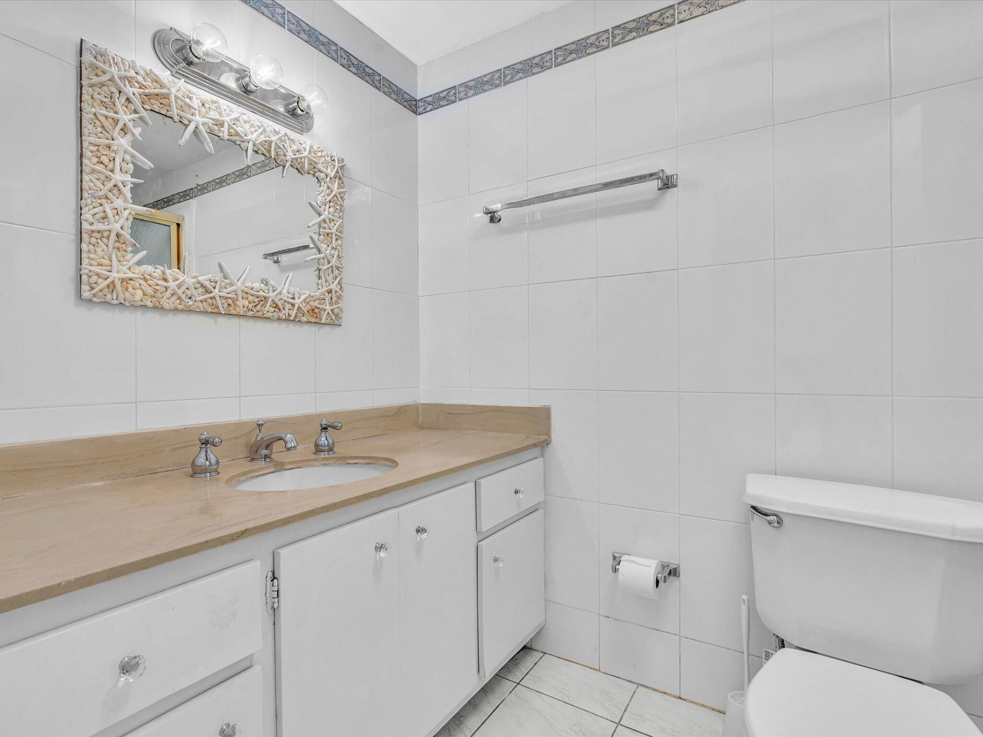 500 Bayview Drive, Unit 632, Sunny Isles Beach, FL 33160 Photo