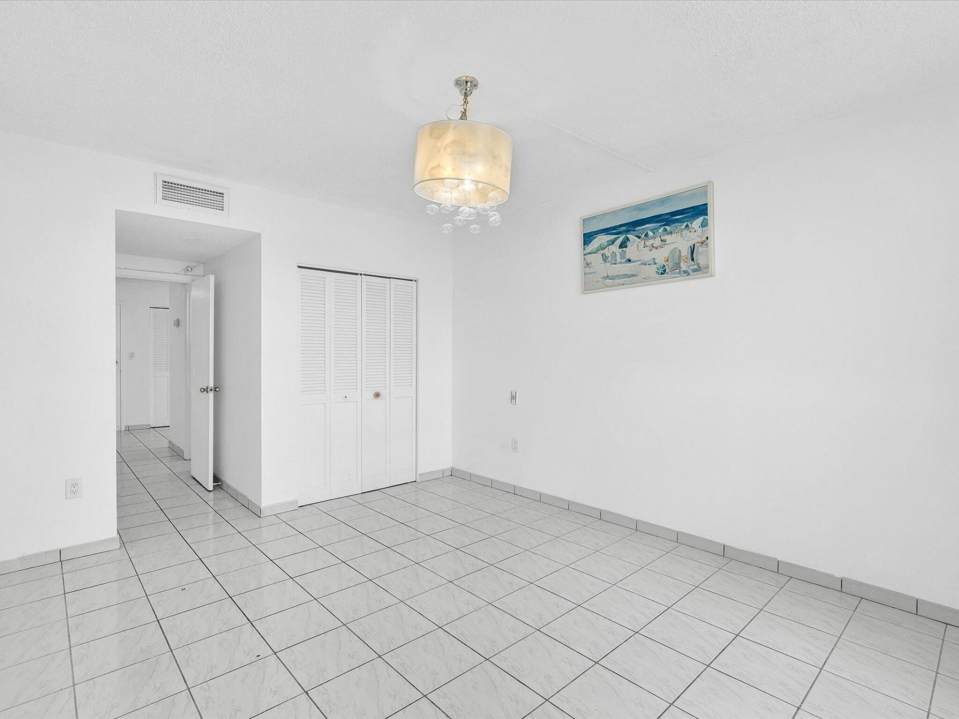 500 Bayview Drive, Unit 632, Sunny Isles Beach, FL 33160 Photo