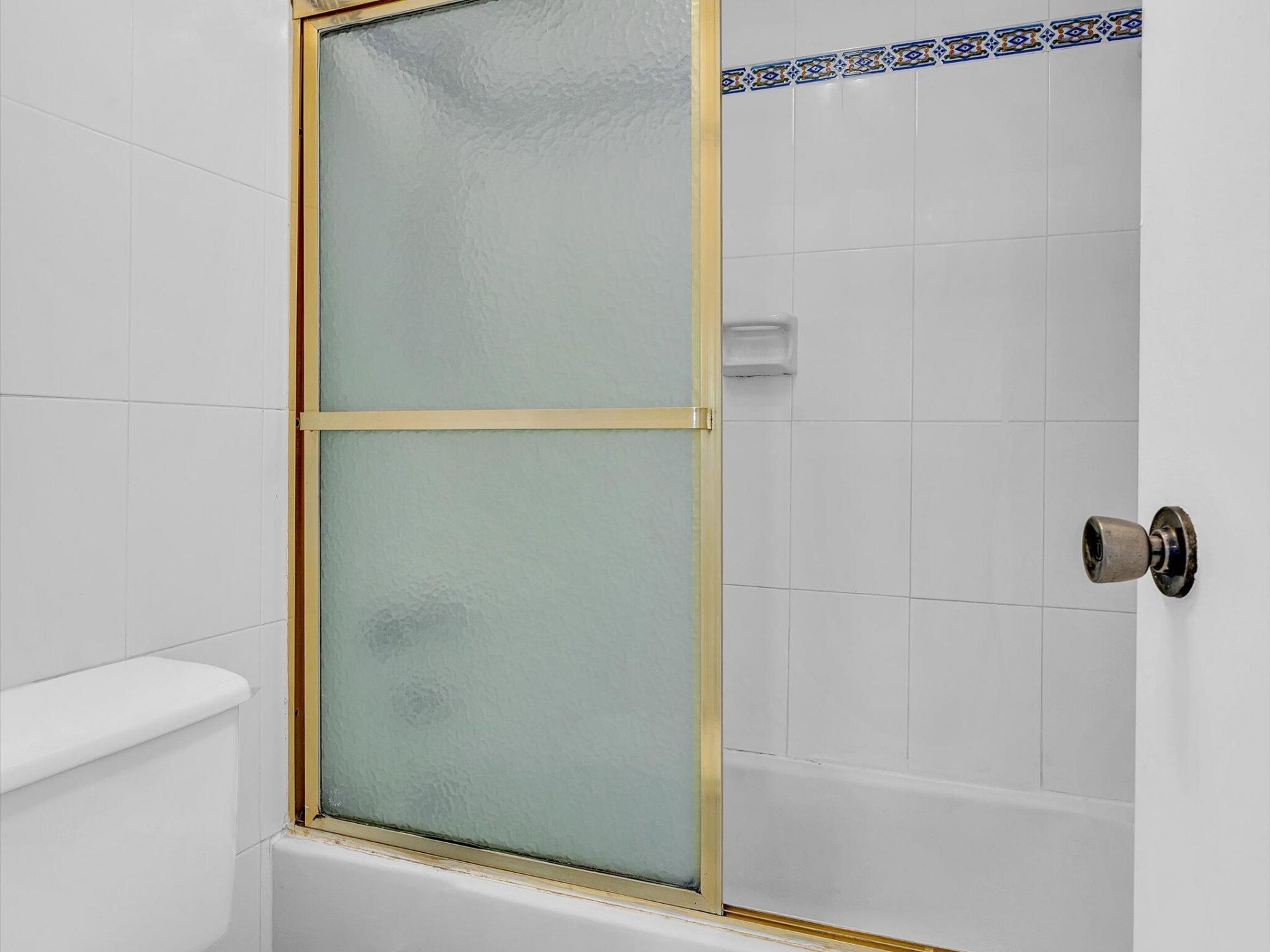 500 Bayview Drive, Unit 632, Sunny Isles Beach, FL 33160 Photo