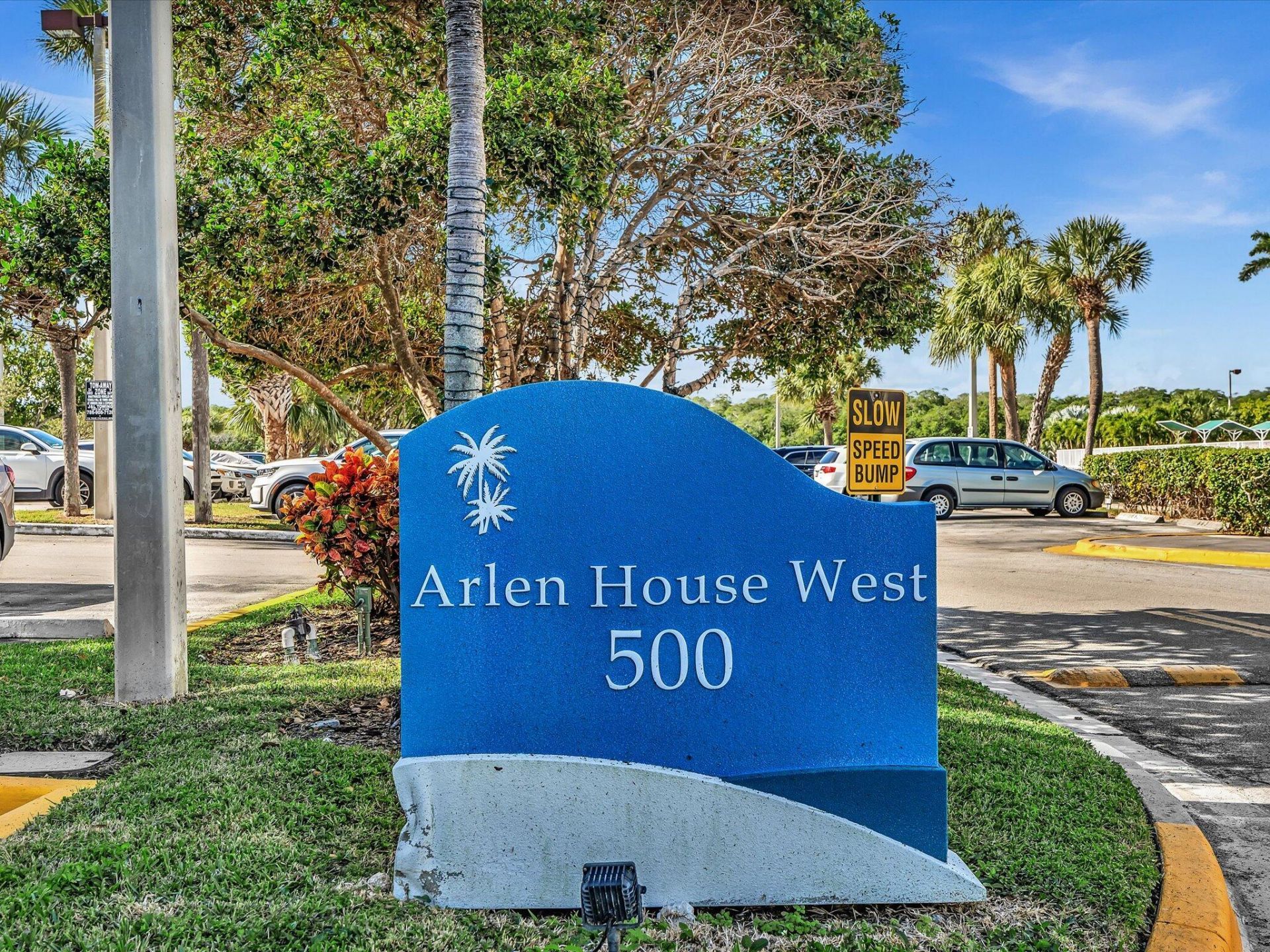 500 Bayview Drive, Unit 632, Sunny Isles Beach, FL 33160 Photo