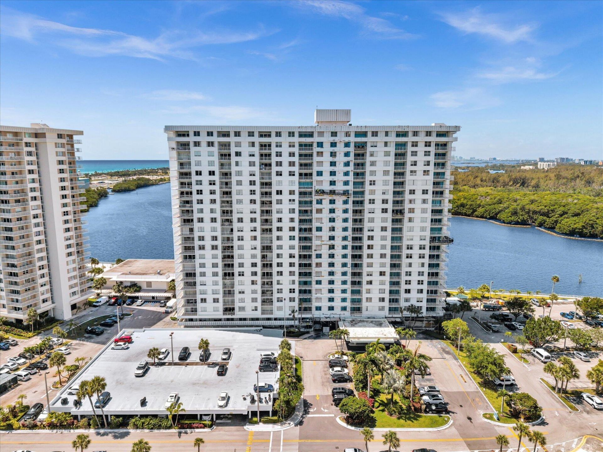 500 Bayview Drive, Unit 632, Sunny Isles Beach, FL 33160 Photo