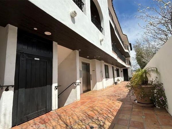 4440 Talofa Avenue, Unit 301, North Hollywood, CA 91602