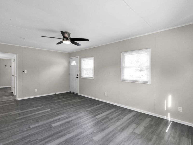 442 S Hampton Road, Columbus, OH 43213 Photo 10