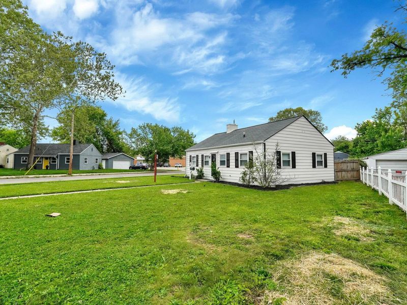 442 S Hampton Road, Columbus, OH 43213 Photo 4