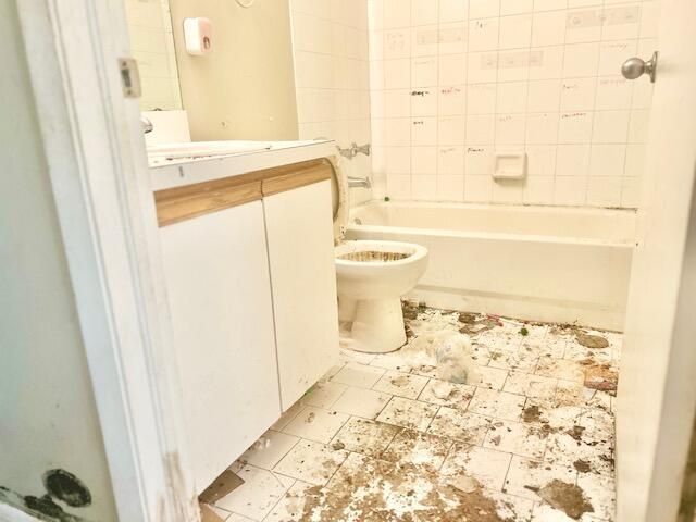 8820 N Lake Park Cir Circle N, Davie, FL 33328 Photo