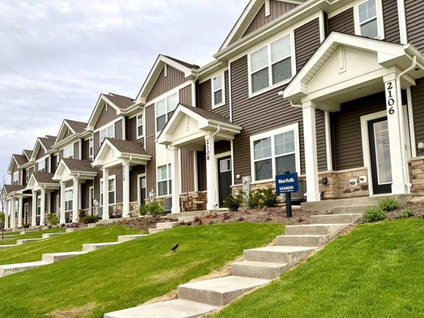 2136 Bodega Road , Unit 2136, Oswego, IL 60543