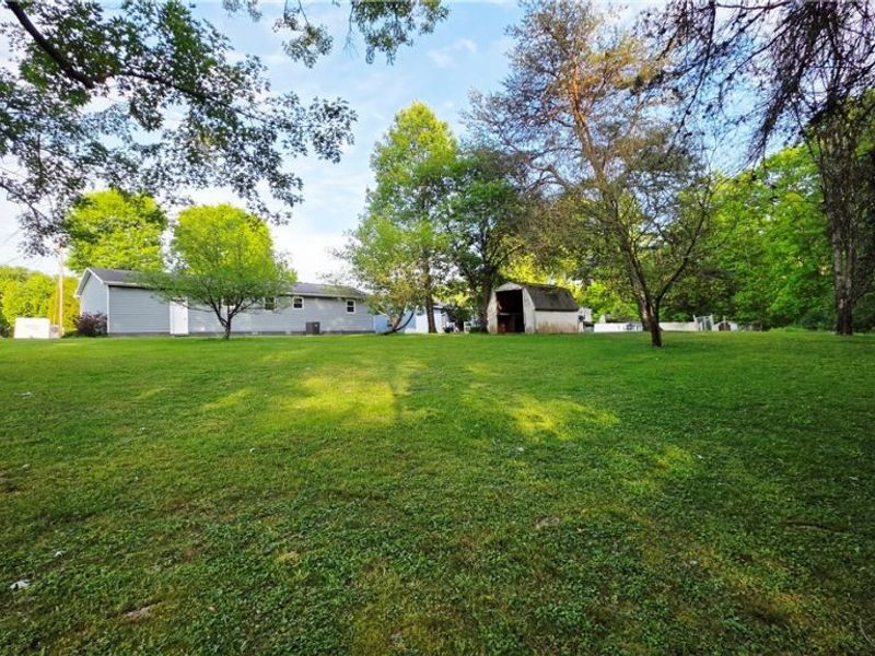 36 Suzanne Street, Little Hocking, OH 45742 Photo 24