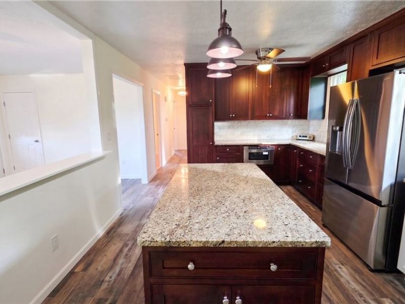 36 Suzanne Street, Little Hocking, OH 45742 Photo 4