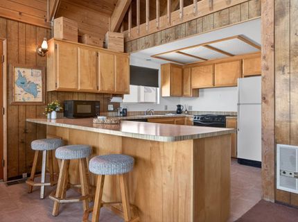 169 Lake Almanor West Drive, Unit 1, Lake Almanor, CA 96020 Photo