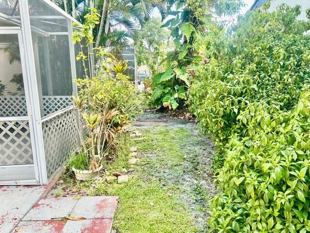 9576 NW 8th Circle, Plantation, FL 33324 Photo