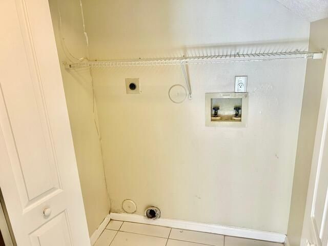 9576 NW 8th Circle, Plantation, FL 33324 Photo