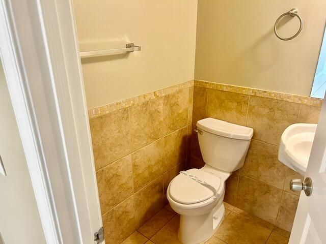9576 NW 8th Circle, Plantation, FL 33324 Photo