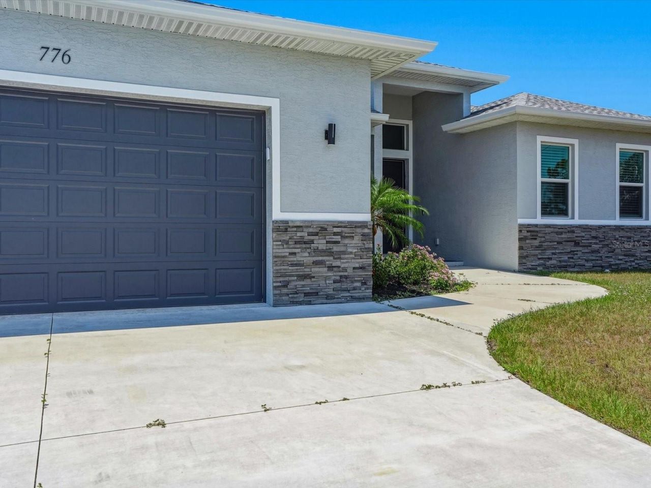 776 Rotonda Circle, Rotonda West, FL 33947 Photo