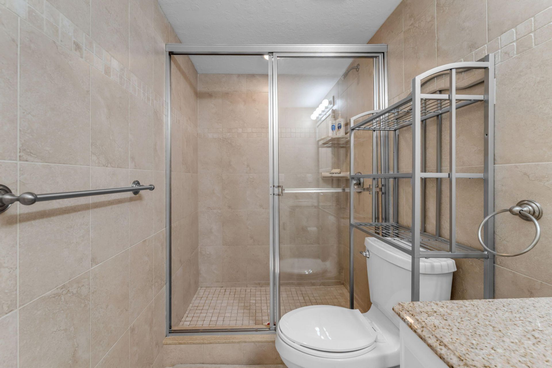 87465 Old Highway, Unit 209, Islamorada, FL 33036 Photo